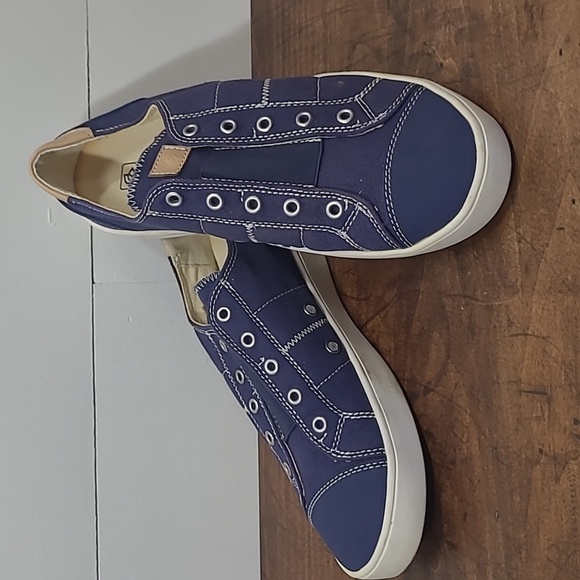 EUC Spenco Orthotic Blue Canvas Slip-on Sneaker Shoe Women's sz 9 - Picture 1 of 10